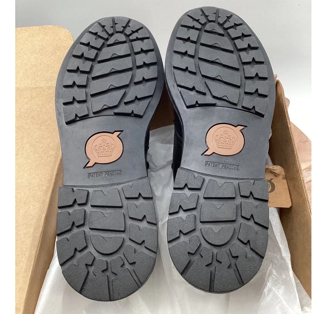 Born handcrafted leather