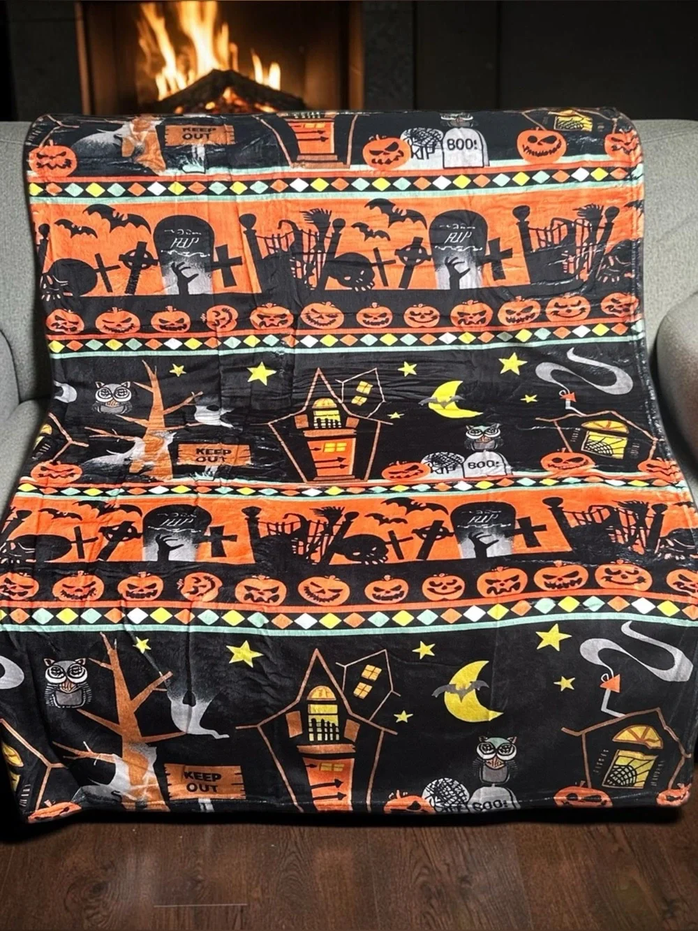Halloween Pumpkin Print Plush Throw Blanket - Black & Orange