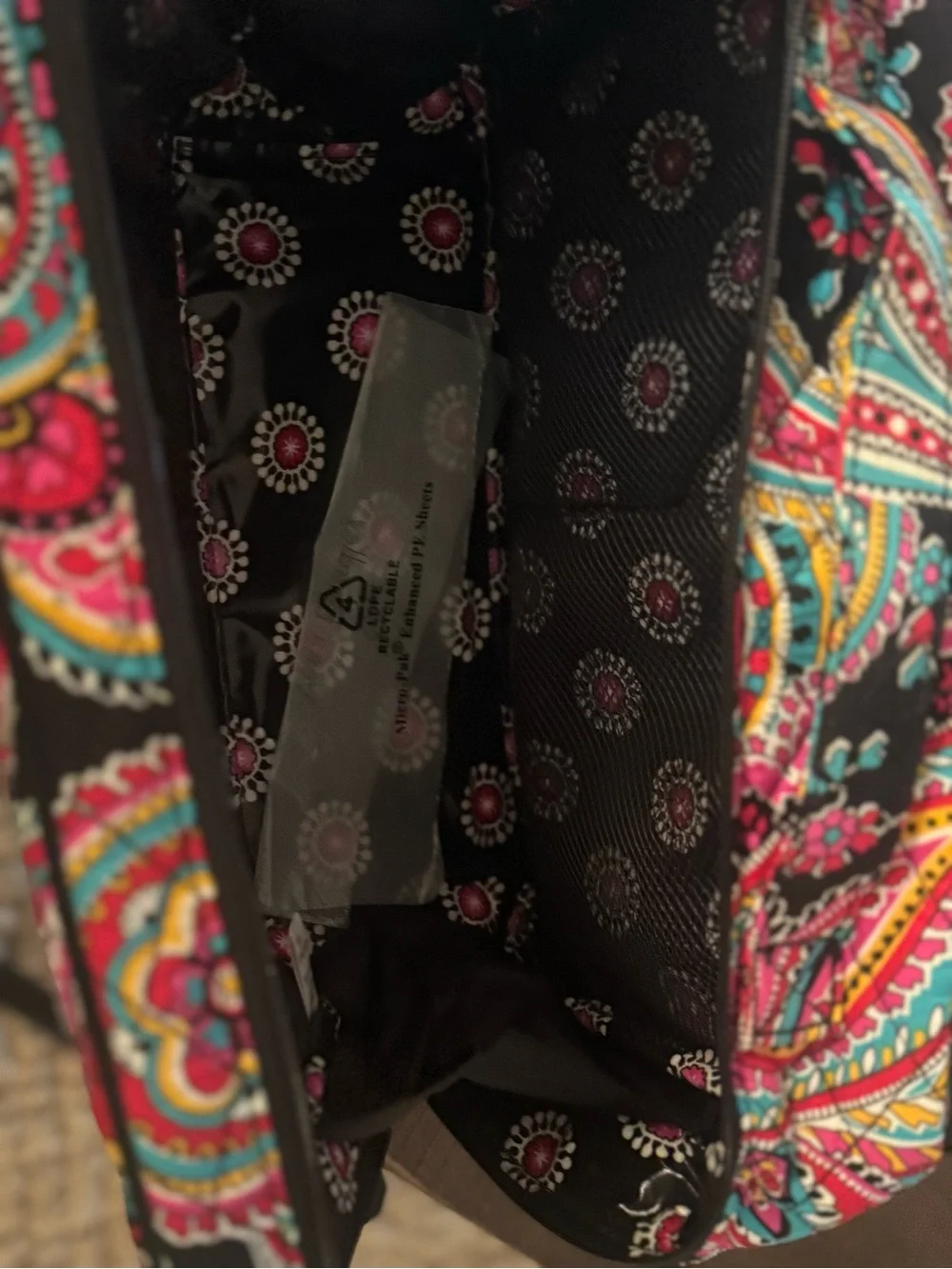 Large Vera Bradley Blush and Brush Parisian Paisley Makeup Case - Black Multi
