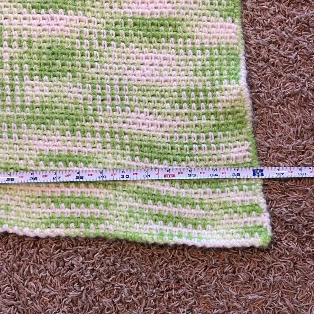 Handmade Crochet Baby Blanket Green White‎ Variegated Moss Stitch Afghan 36x36