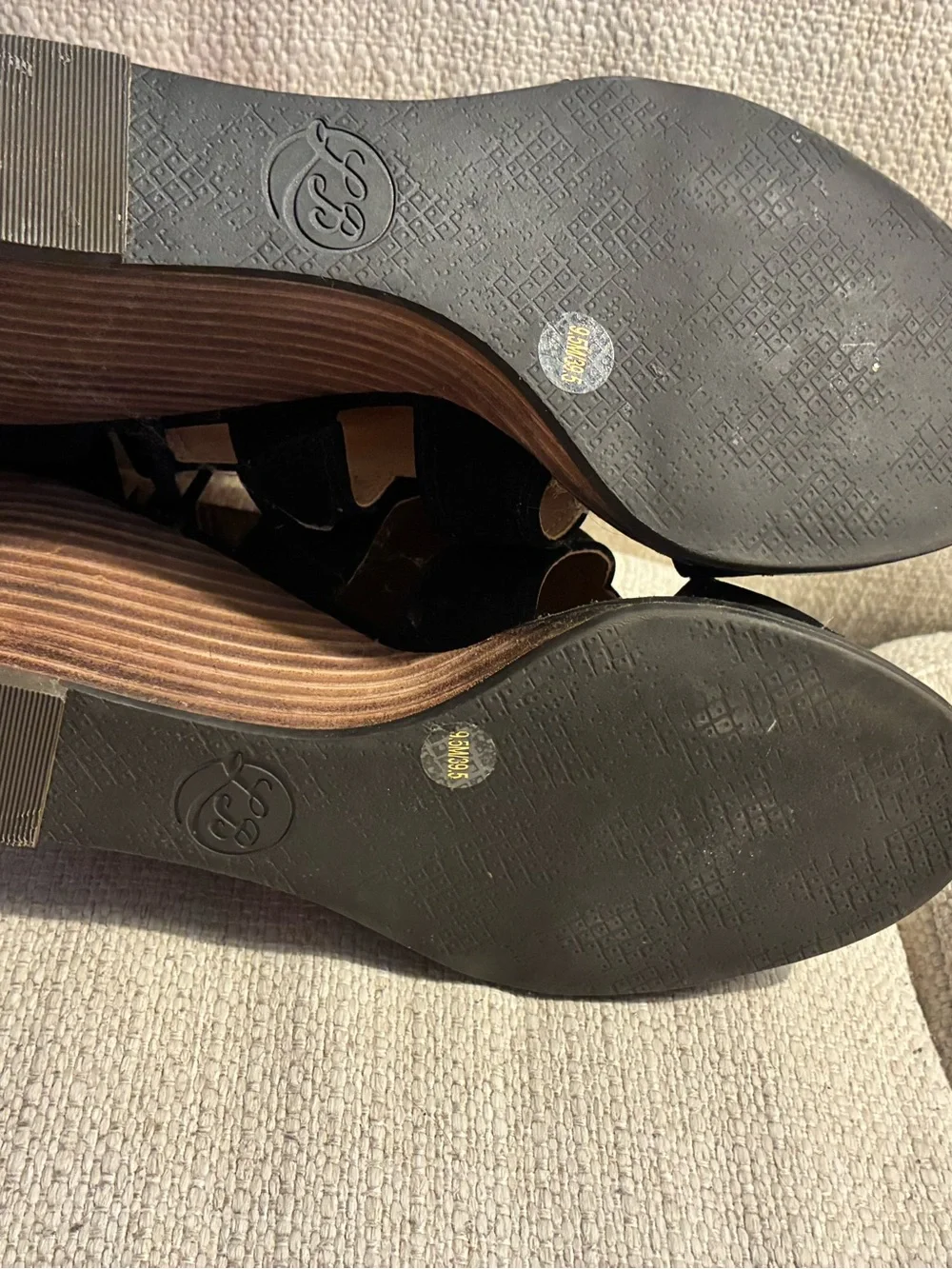Lucky Brand black wedges
