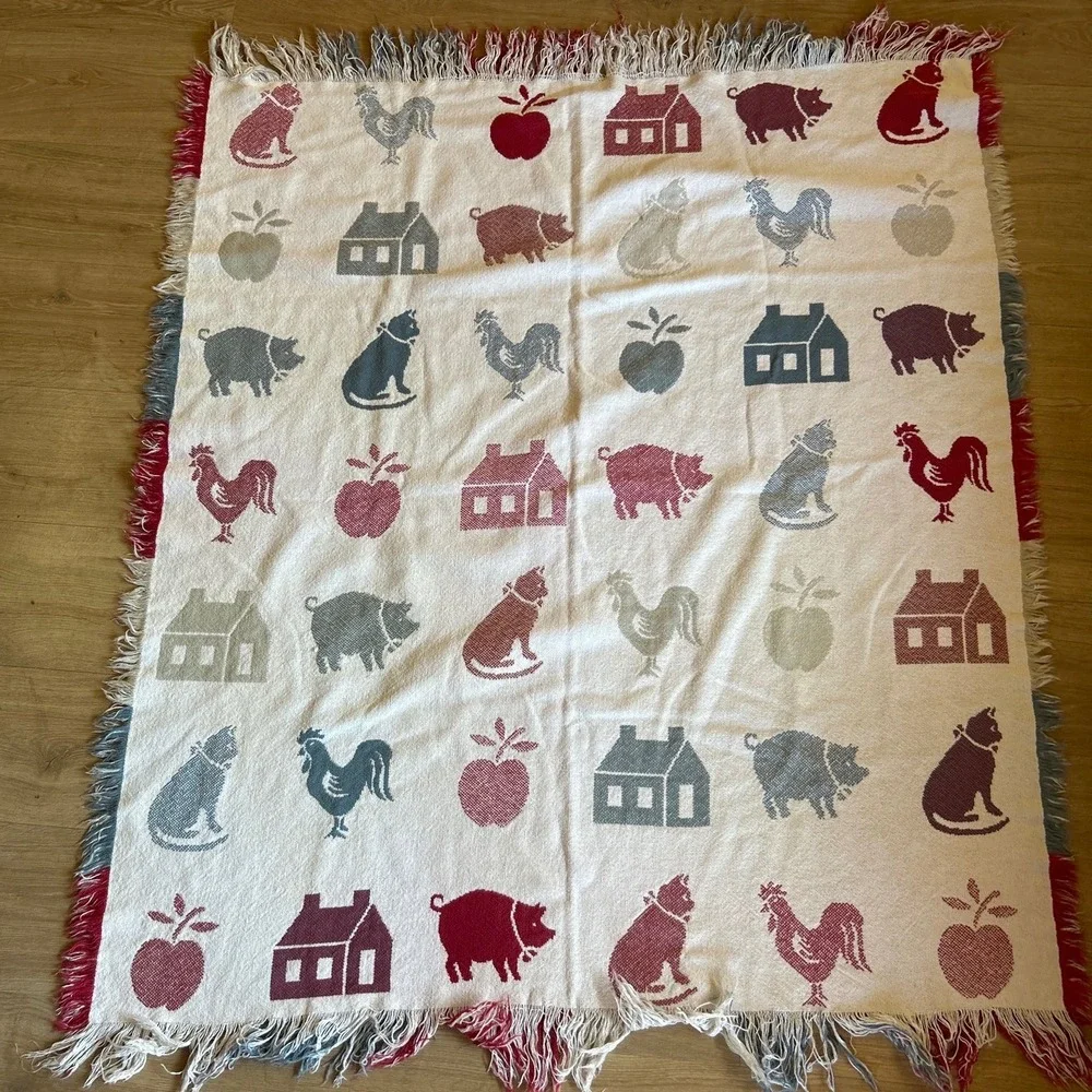Vintage Farmhouse Woven Tapestry Throw Blanket Rooster Cat Pig Red Blue Fringed