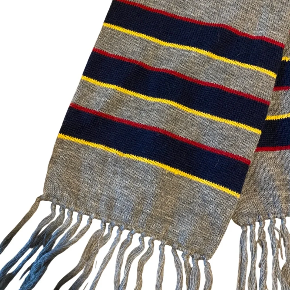 Pendleton 100% Virgin Wool Grey Multicolor Striped Fringed Scarf OS