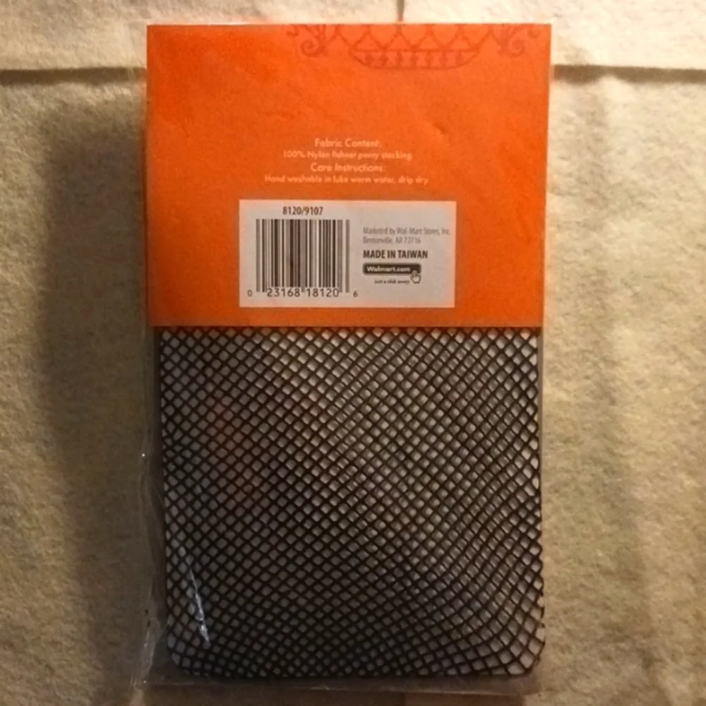Plus Size Fishnet Pantyhose Tights - Black