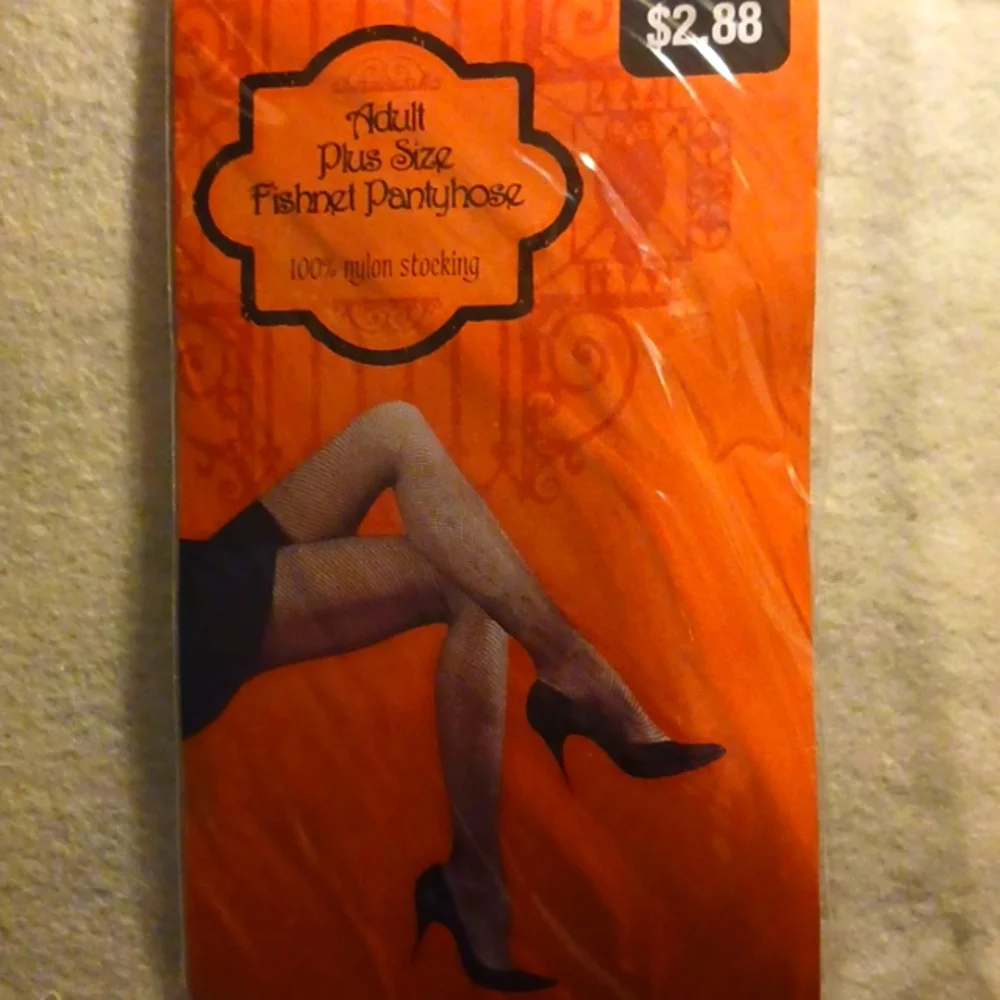 Plus Size Fishnet Pantyhose Tights - Black