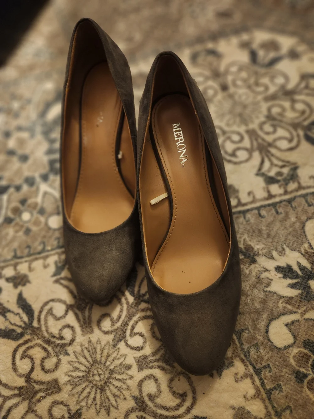 Merona elegant women