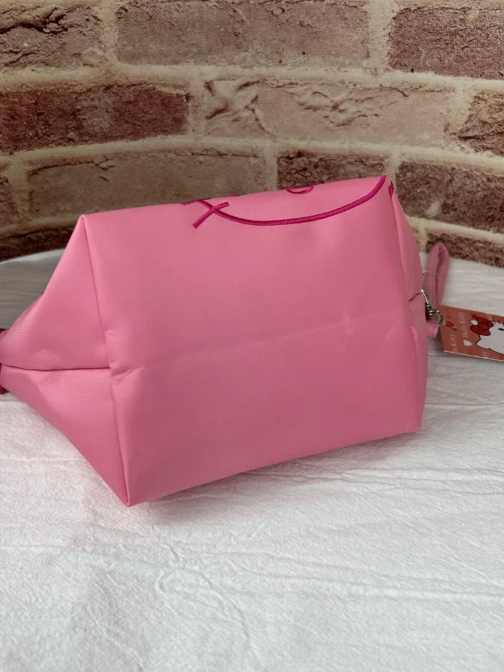 Hello Kitty color fast