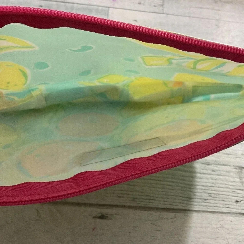 NWOT Lilly Pulitzer Estee Lauder Women Lemons Zip Pouch Makeup Cosmetic Case Bag
