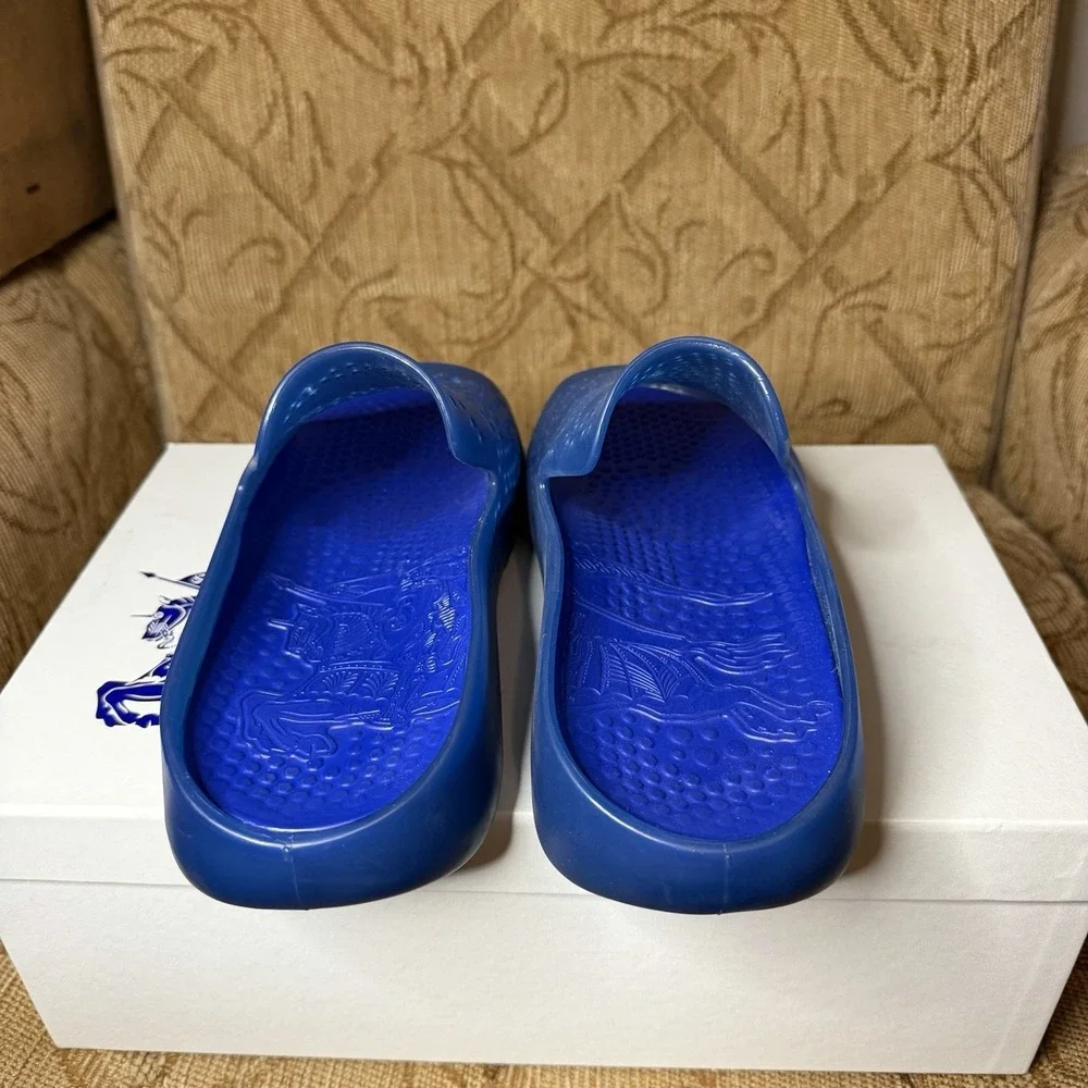 Burberry like new