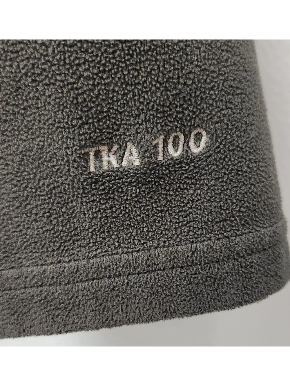 The North Face TKA 100 Fleece Men's Medium 1/4 Zip Pullover Gray Outdoor Gear