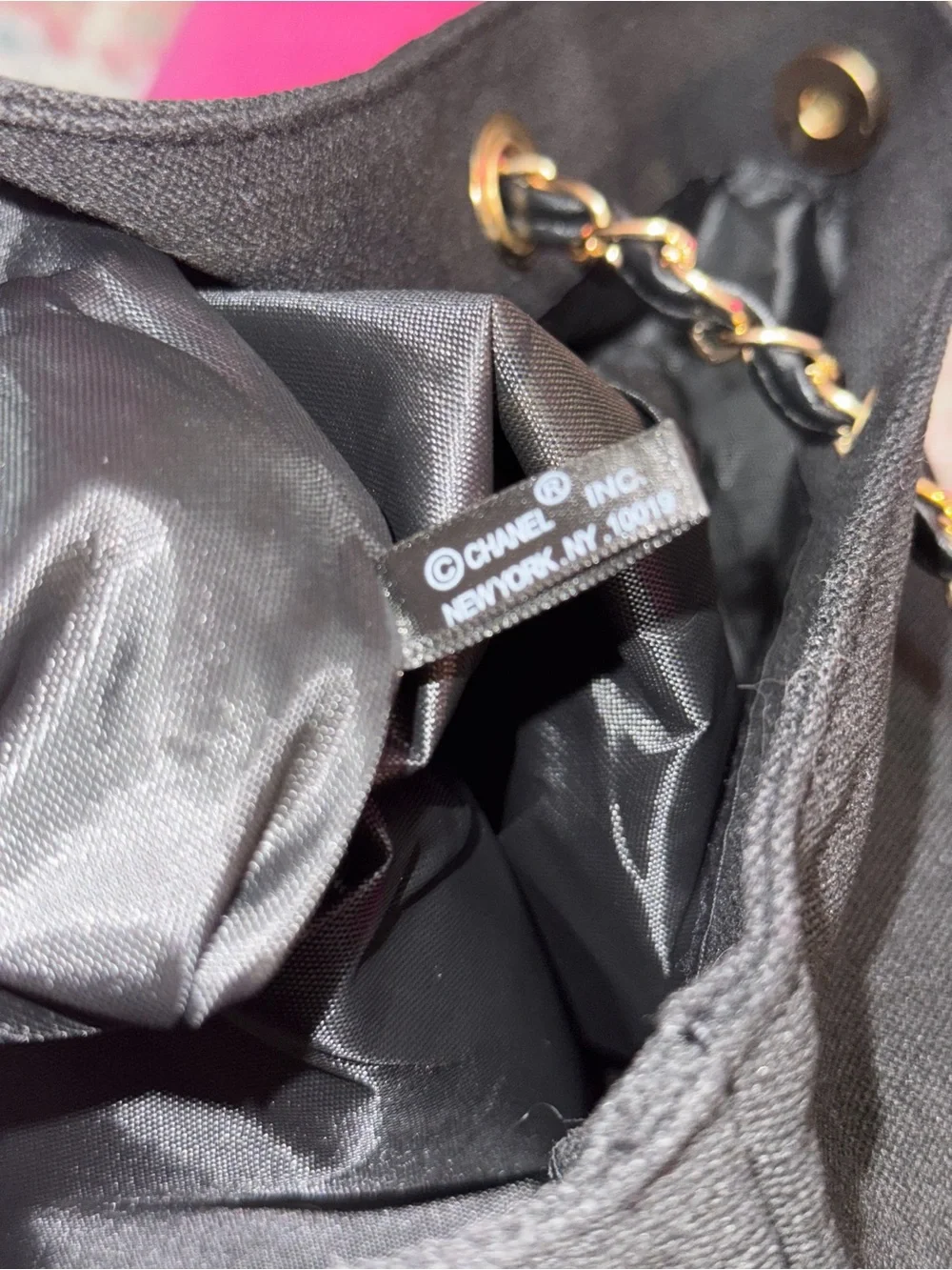 N/A black chanel