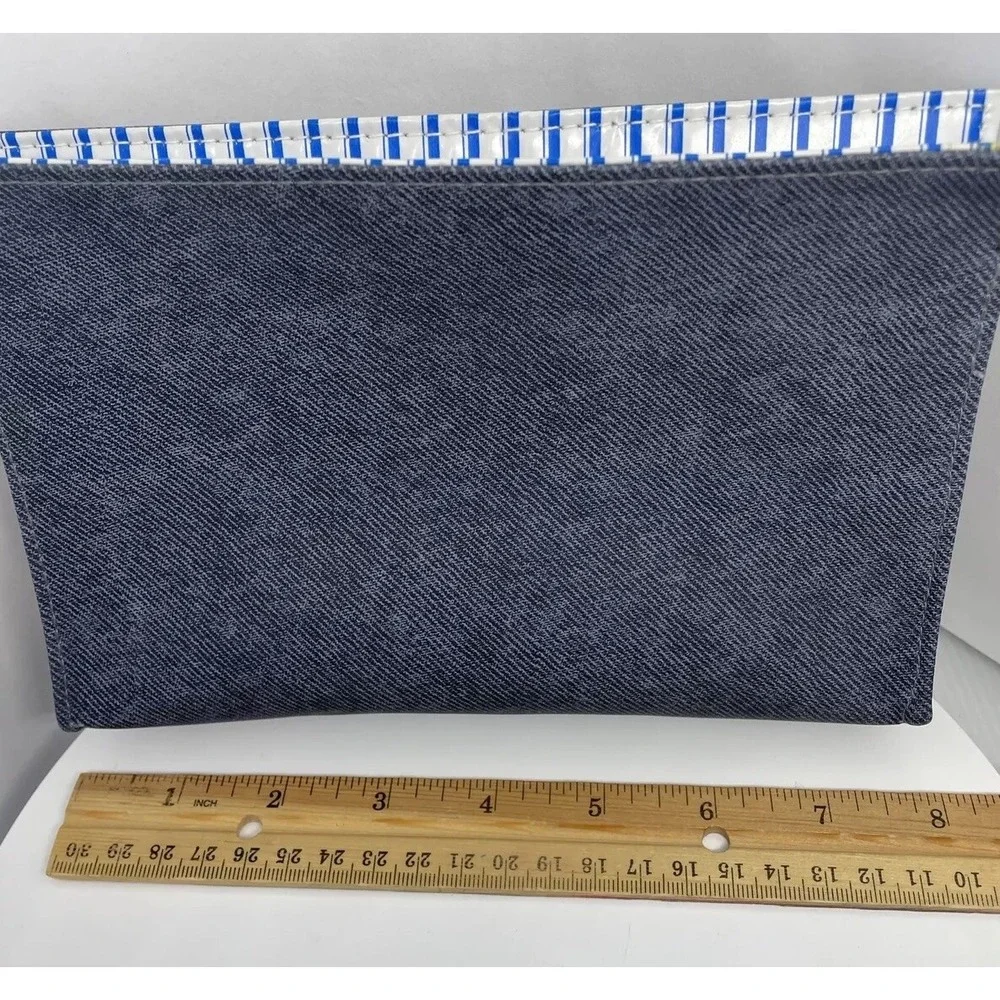 Estee Lauder Bag Zip Up Water Resistant Toiletry Purse Travel Cosmetic Clutch 8