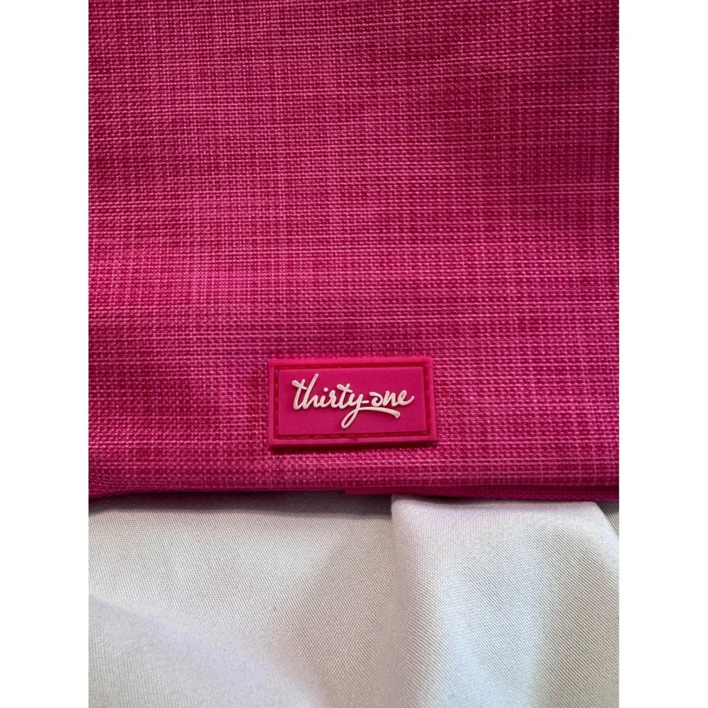 Thirty-One Pink Textured‎ Zip Pouch Organizer Travel Bag Case Snap on bag