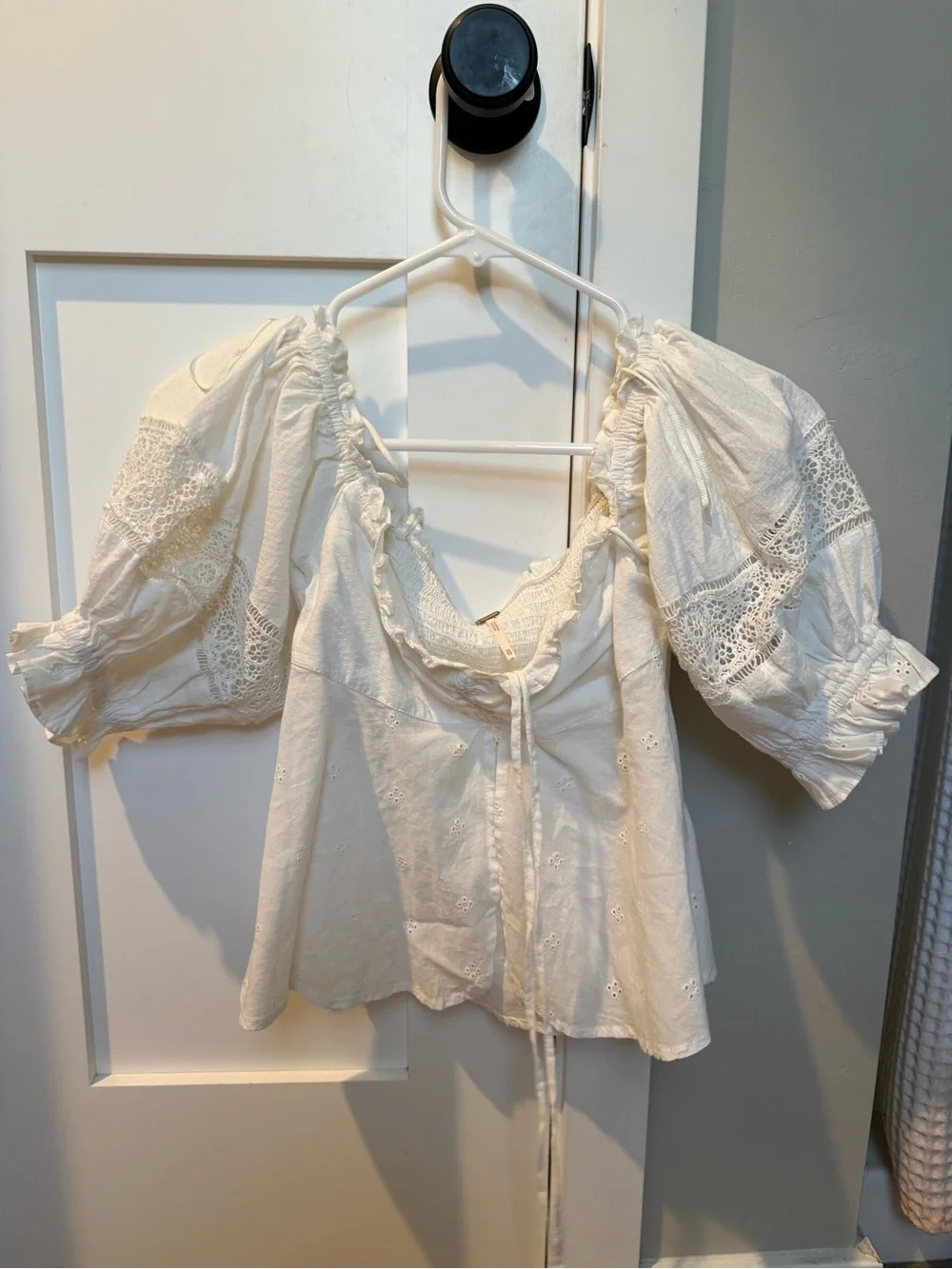 Free People airy off
