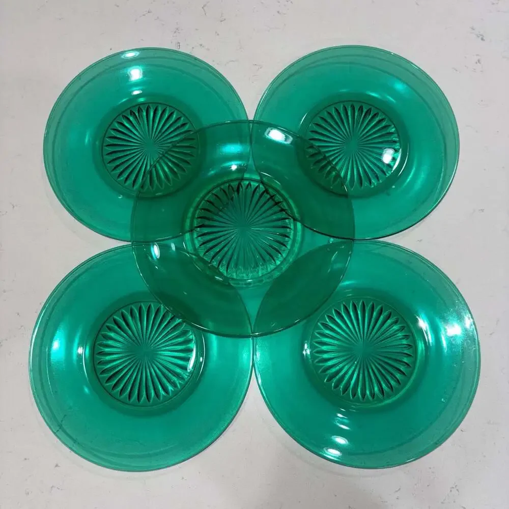 Unbranded emerald green