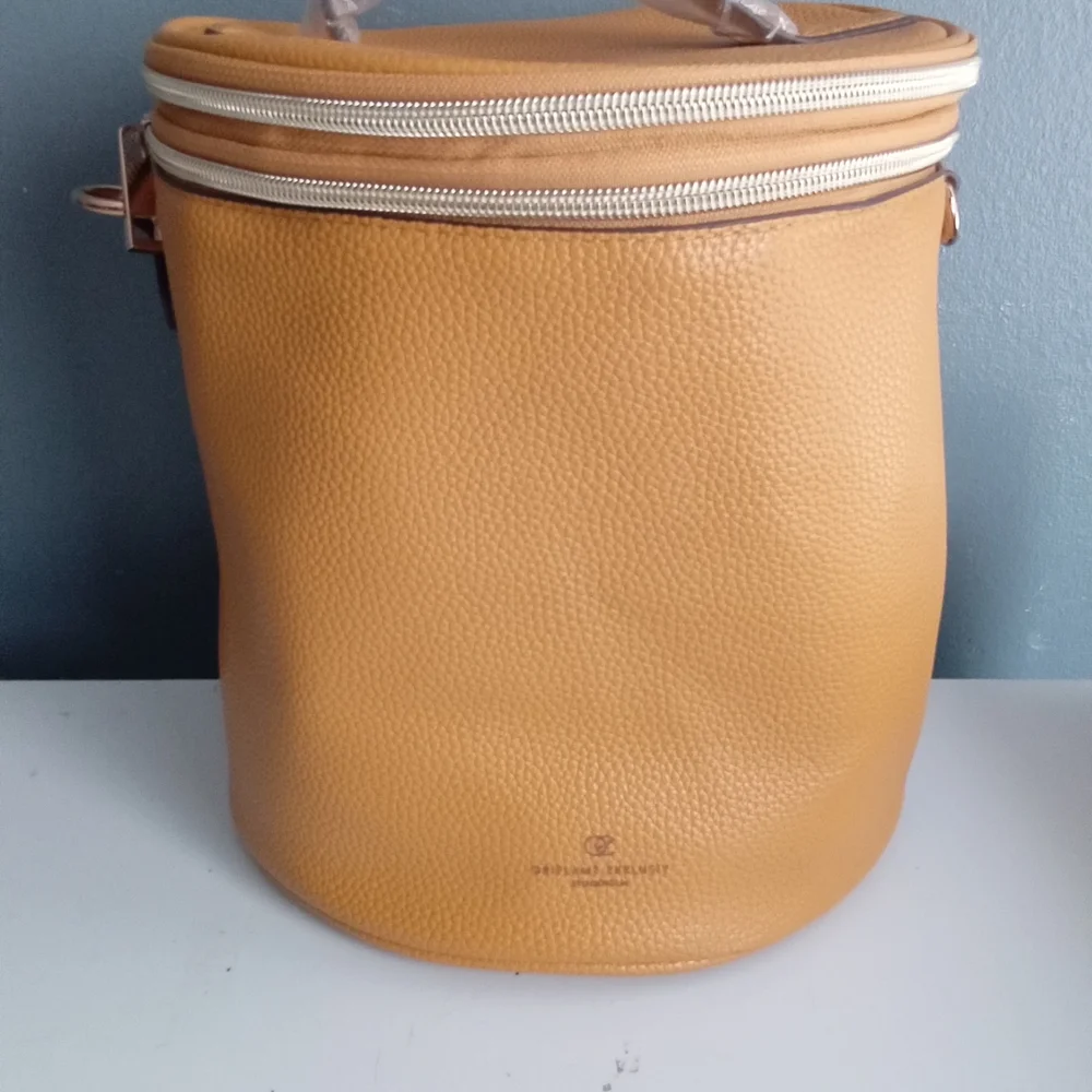 Oriflame Exklusiv Mustard Yellow Pebble Grain Vanity Case Bag Top Handle‎