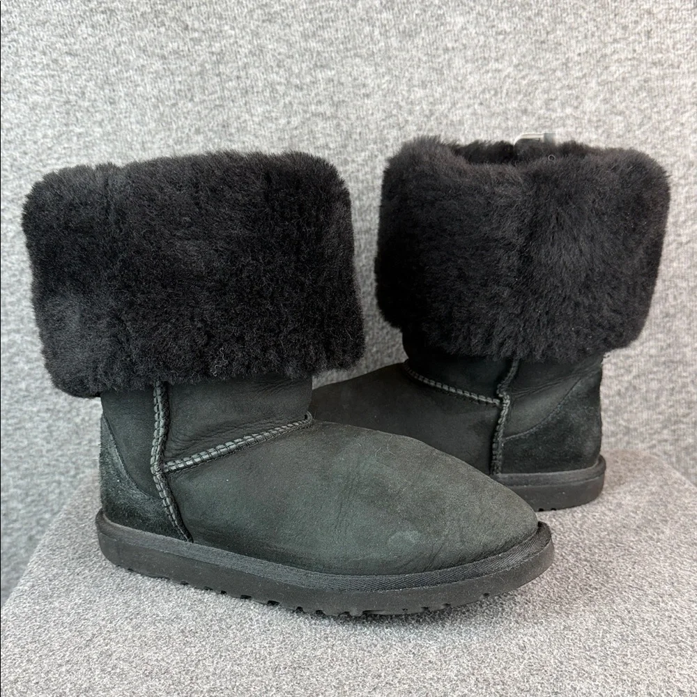 UGG pre owned