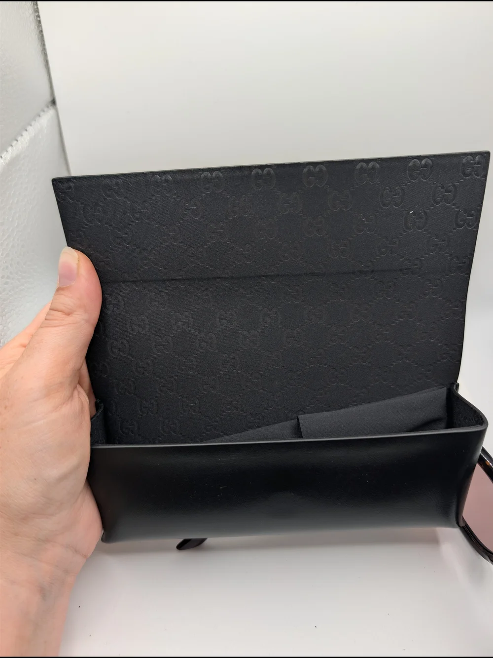 Gucci authentic gg1337s