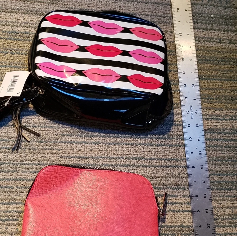 Macys cosmetic clutches