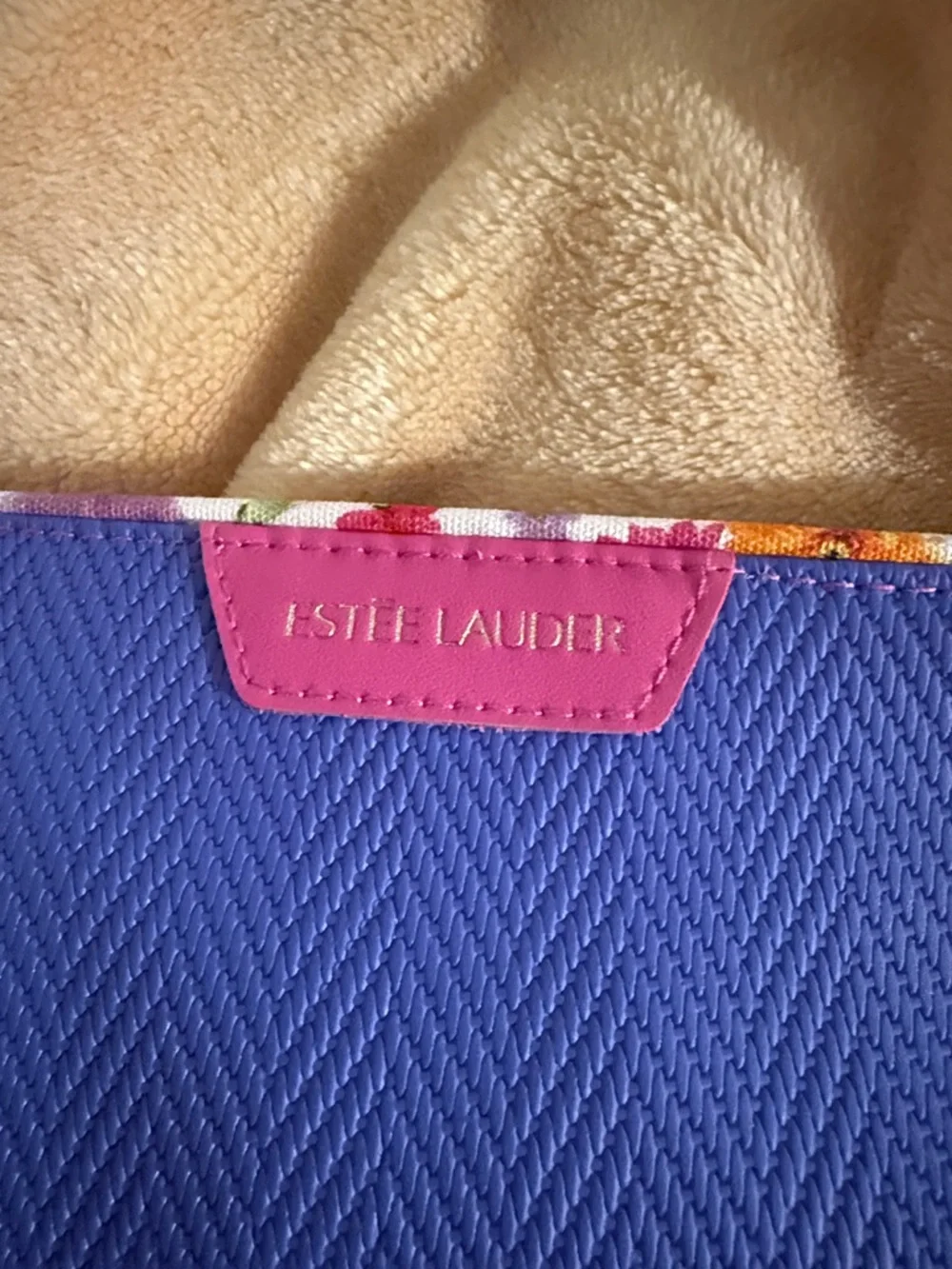 Estee Lauder compact cosmetic