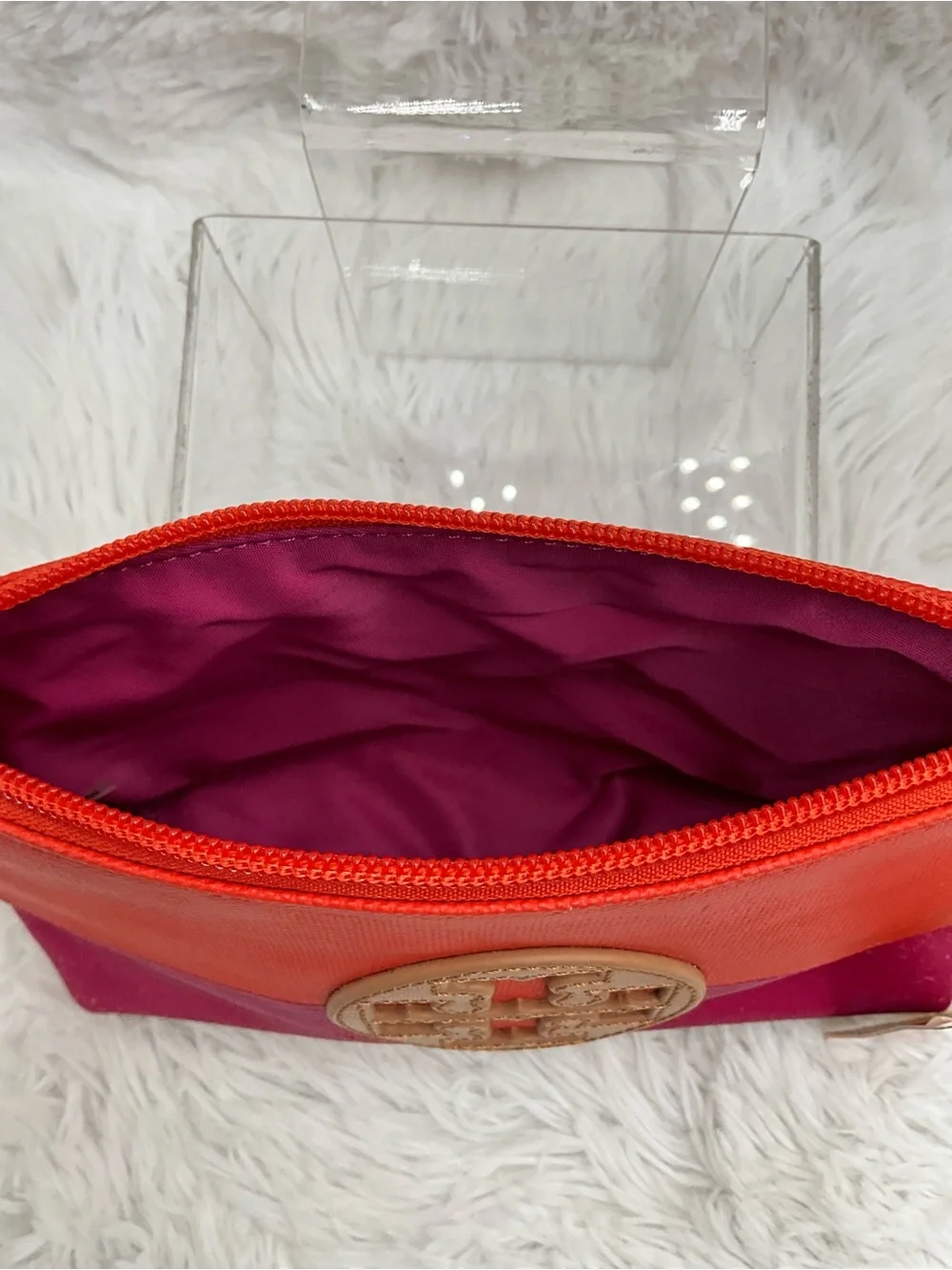 Tory Burch organizer visible