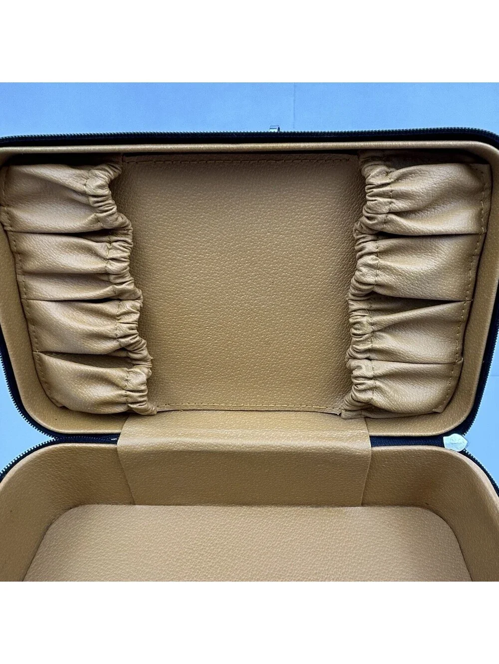 Bobbi Brown Black Leather Makeup Train Case Tan Tiered 2 Zip Cosmetic Bag  LS#12