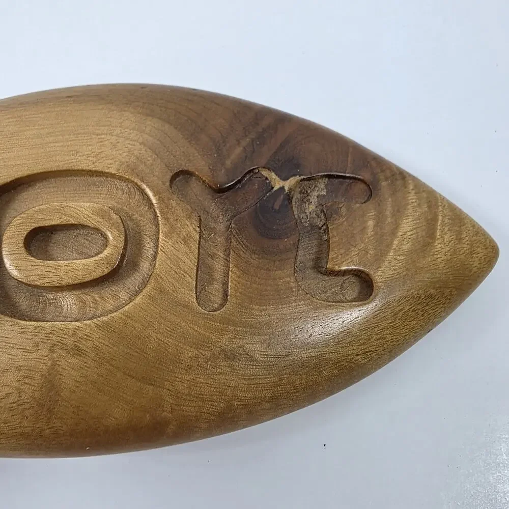 Myrtle this wooden