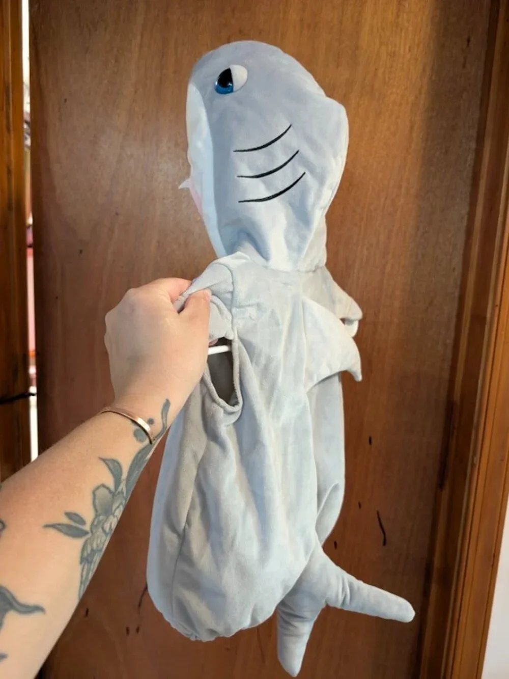 Going Wild Gray Shark Baby/Toddler 12M Halloween Costume Bubble Hem Padded Hood
