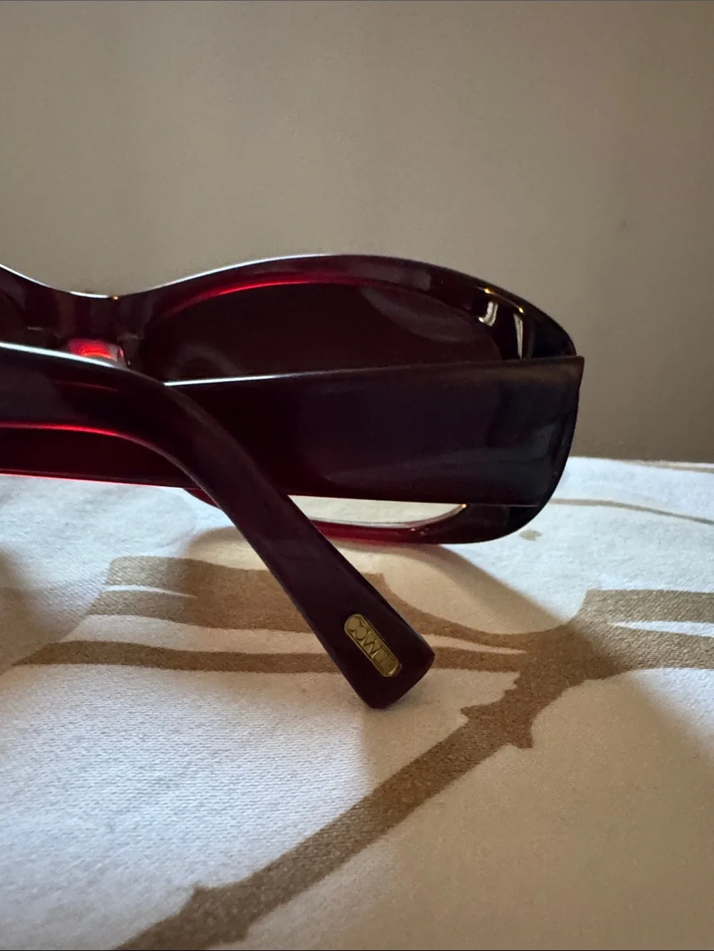 Oliver Peoples stylish women