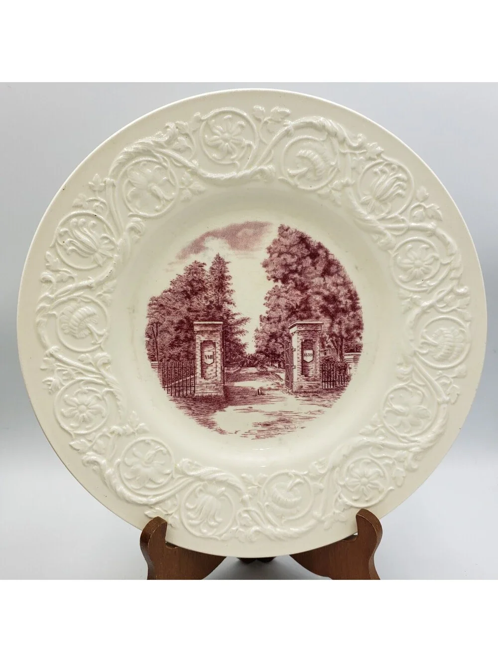 Vintage Wedgwood Virginia Military Inst. Plate Limit Gates 1939 Centennial Ed.