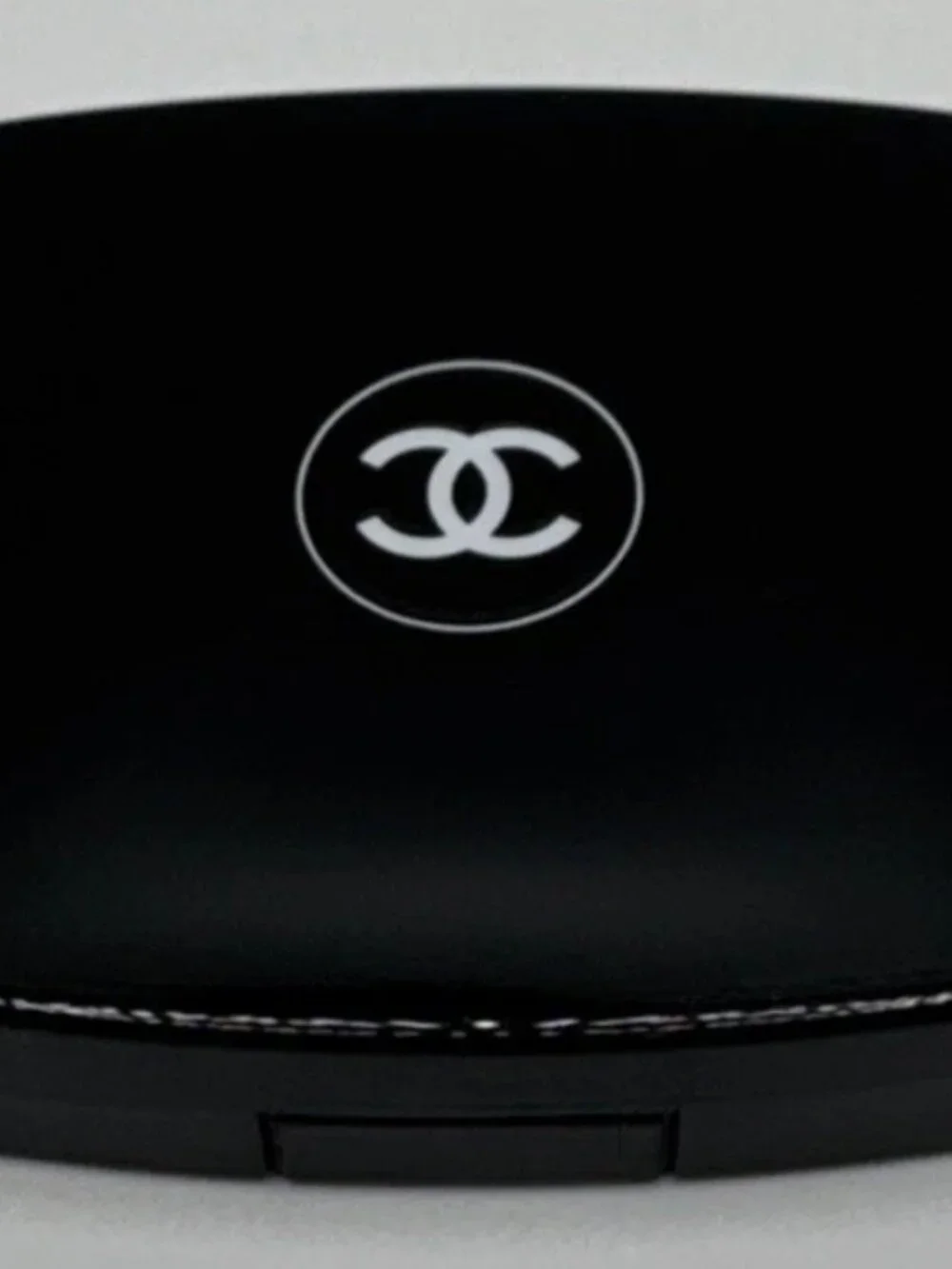 CHANEL 100% authentic