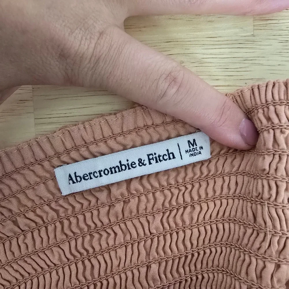 Abercrombie & Fitch terracotta casual