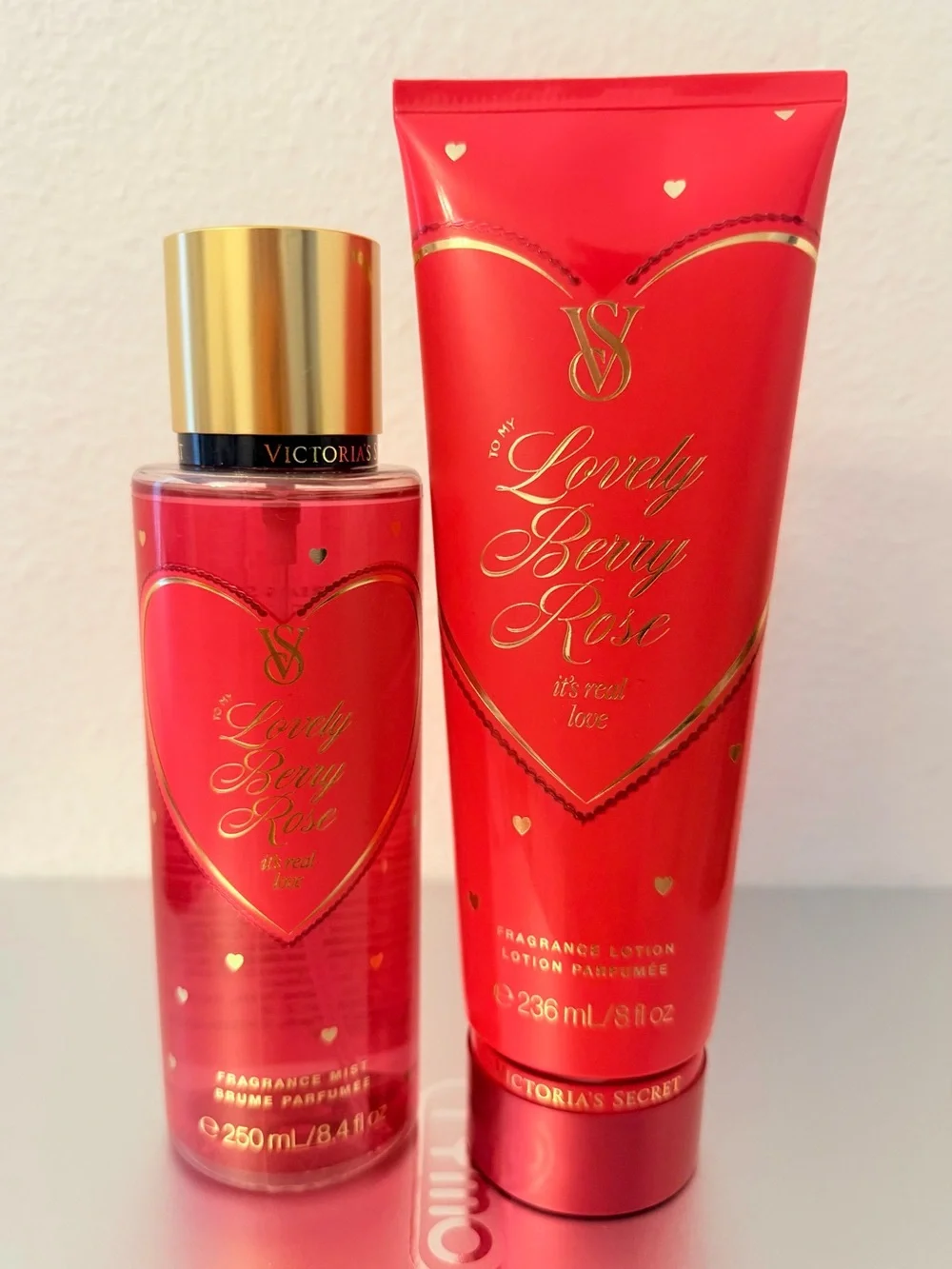 Victoria's Secret Lovely Berry Rose 2 pieces