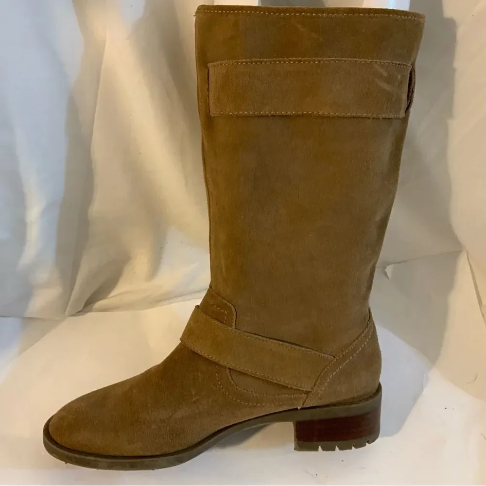 Jessica Simpson good preowned