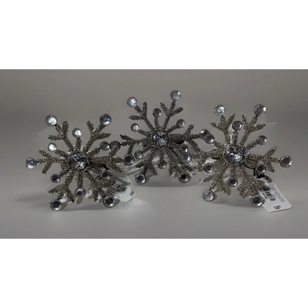 Snowflake Shape Beaded‎ Napkin Rings Christmas Holiday Decor LOT Of 3 w/New Tags