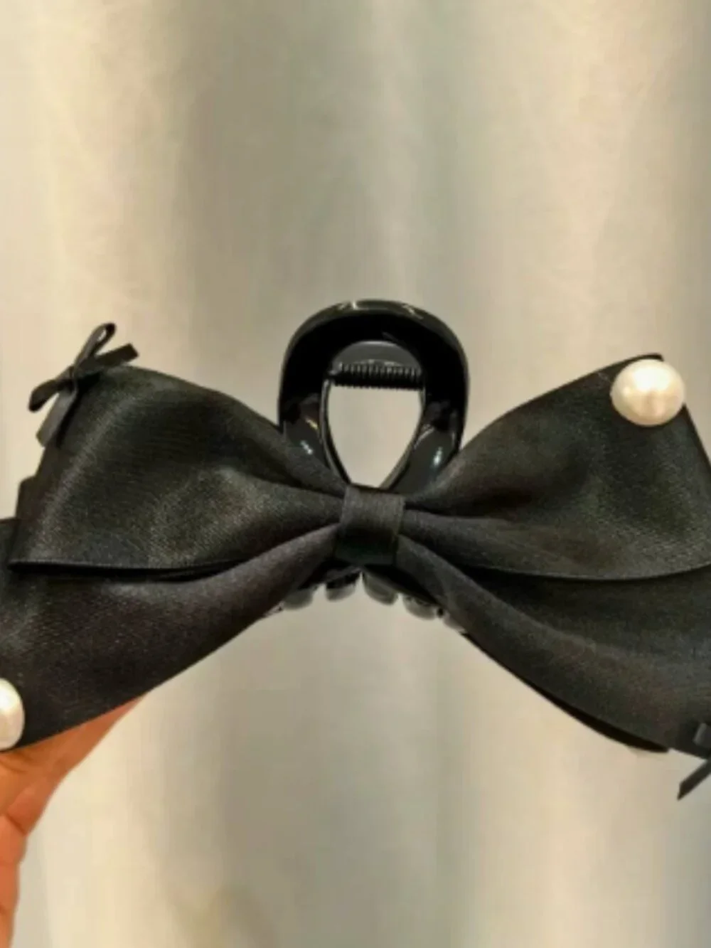 Women's hair clip