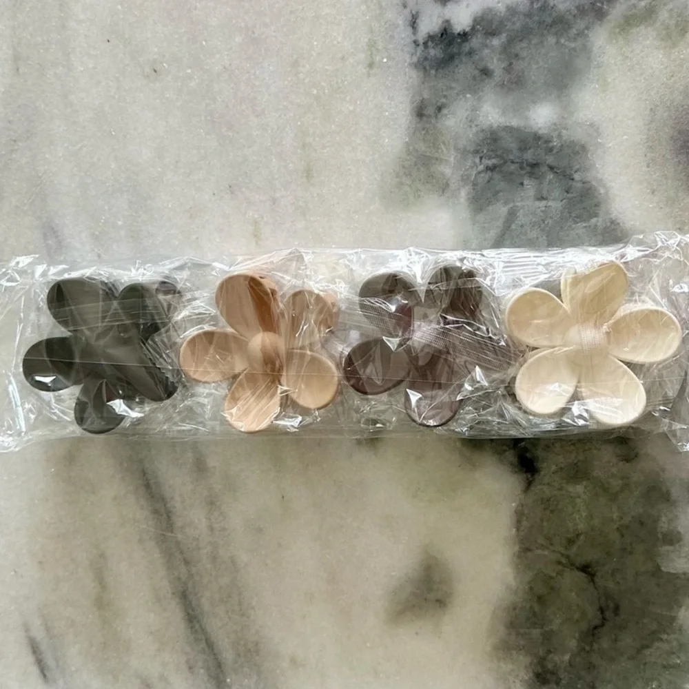NWT Flower Power Large Hair Claw Clips Set - neutral colors - black tan brown