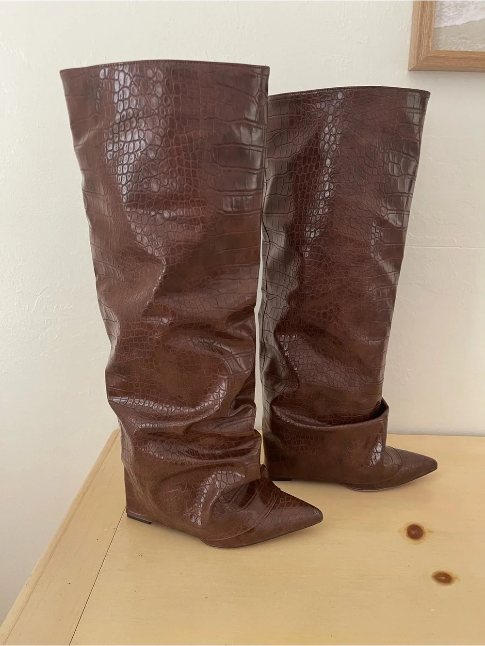 N/A stylish brown