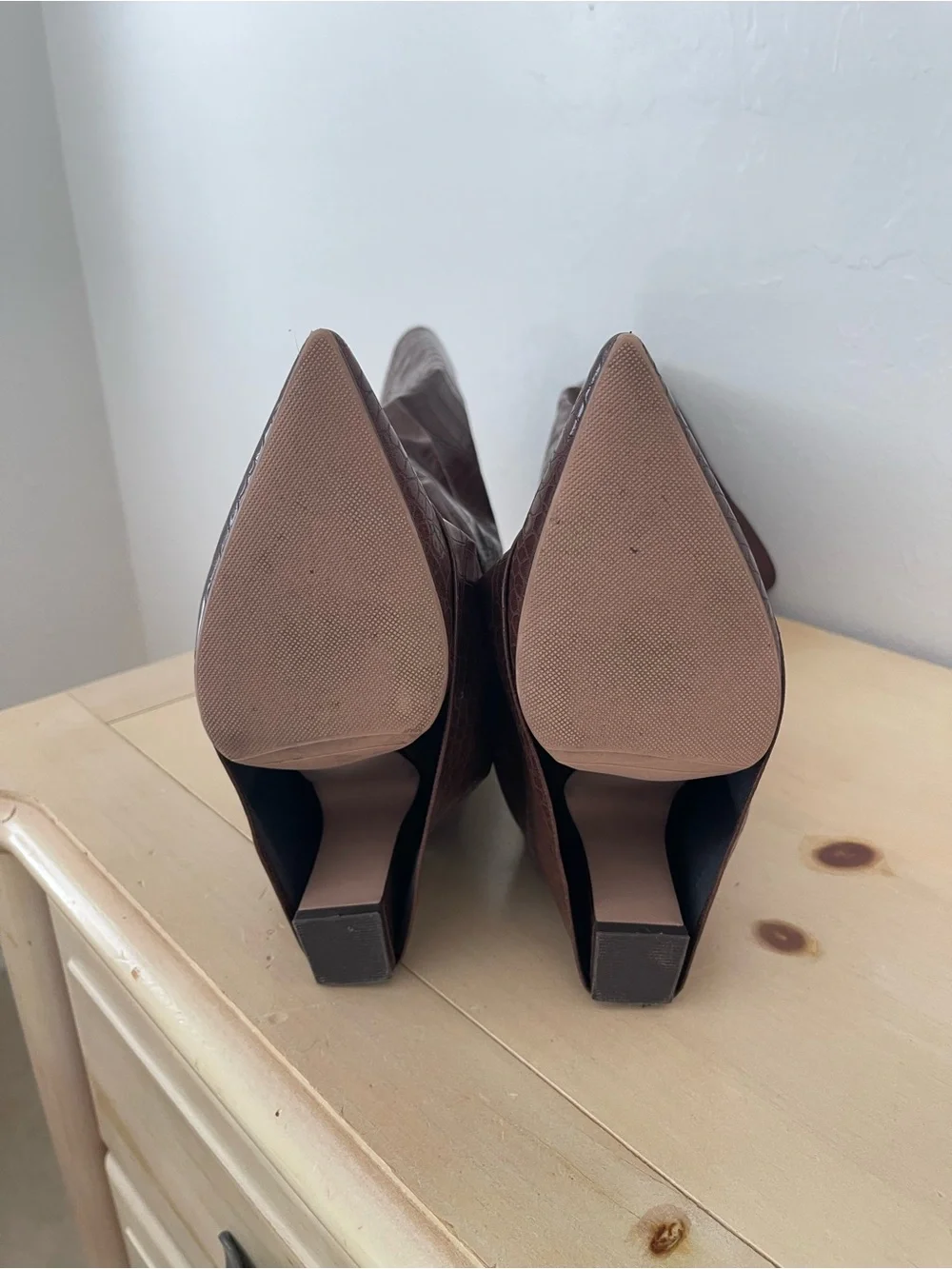 N/A stylish brown