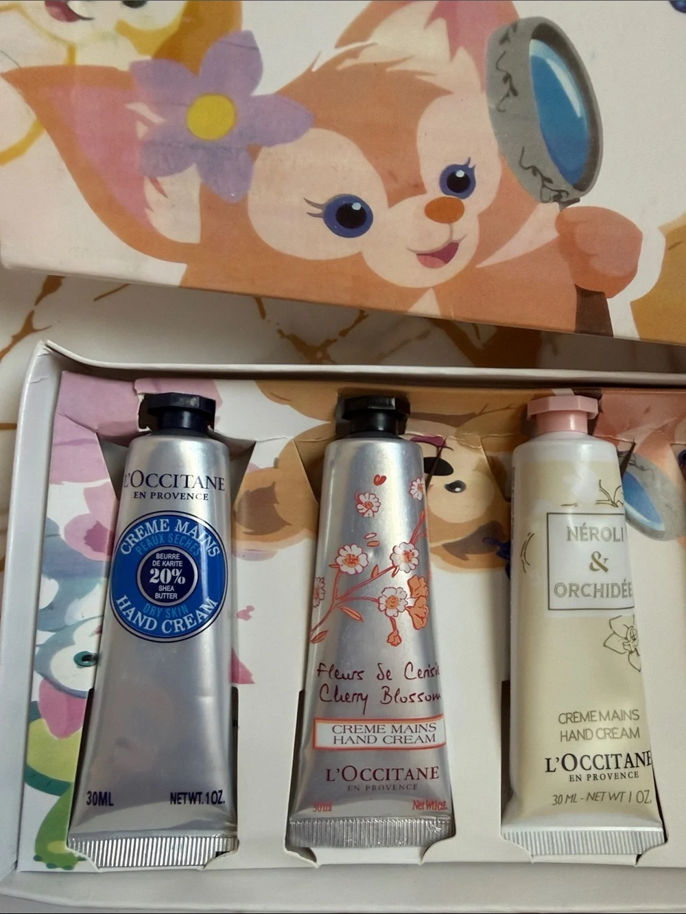 Hand cream Gift set IMPORTED FROM JAPAN🇯🇵 Amazing brand new with bag🫶