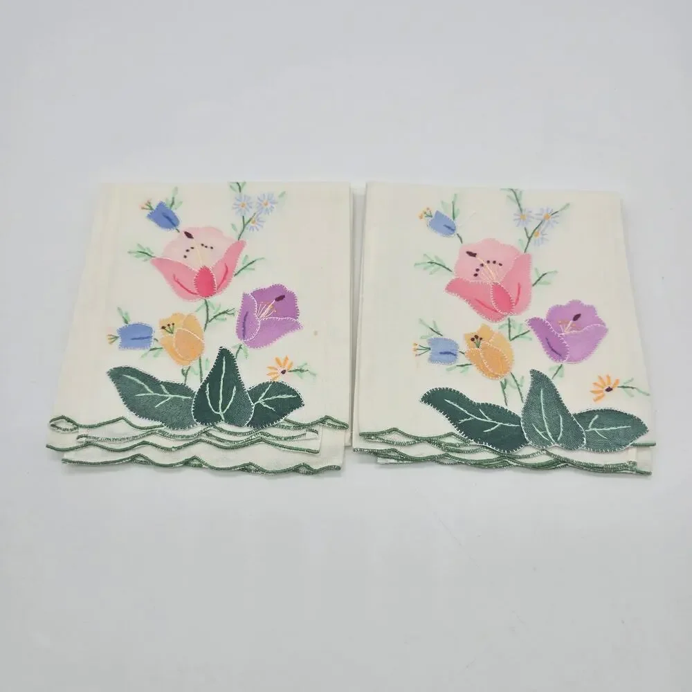 Vtg Hand-Appliquéd and Embroidered Cotton Guest Tea Towels Retro Shabby Chic