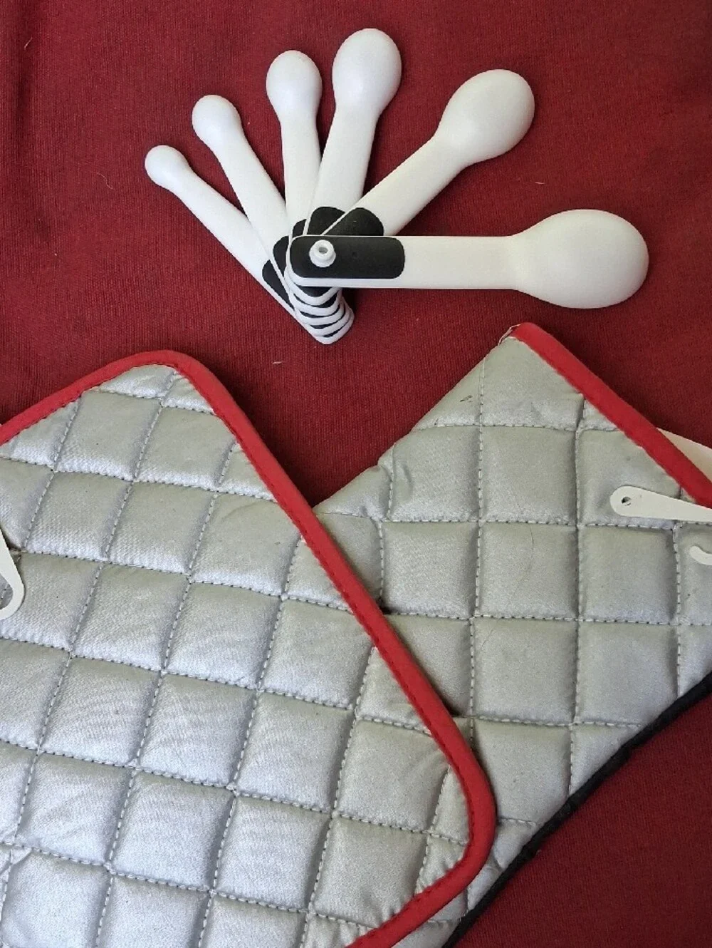 Oxo set featuring