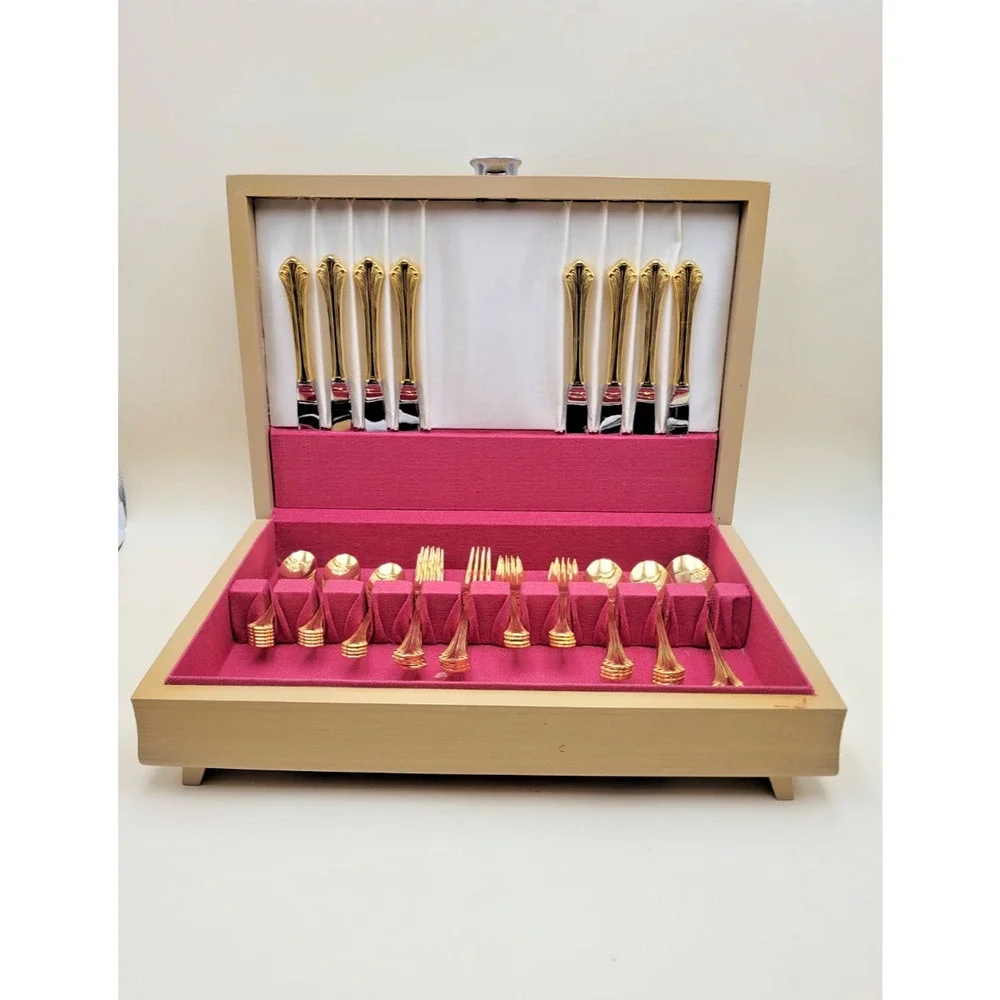 Supreme cutlery gold