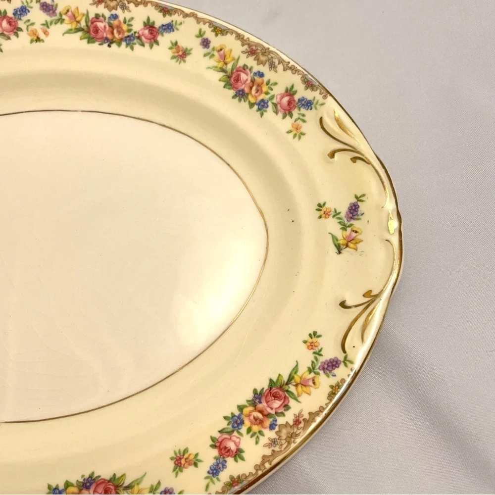 Crown Potteries beautiful vintage