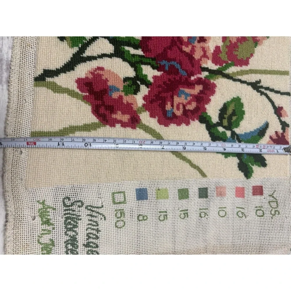 N/A embroidery flowers 14x17