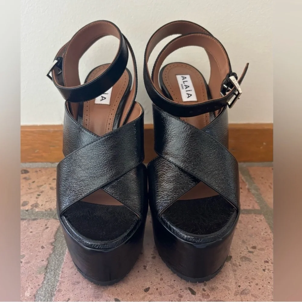 Alaia paris black