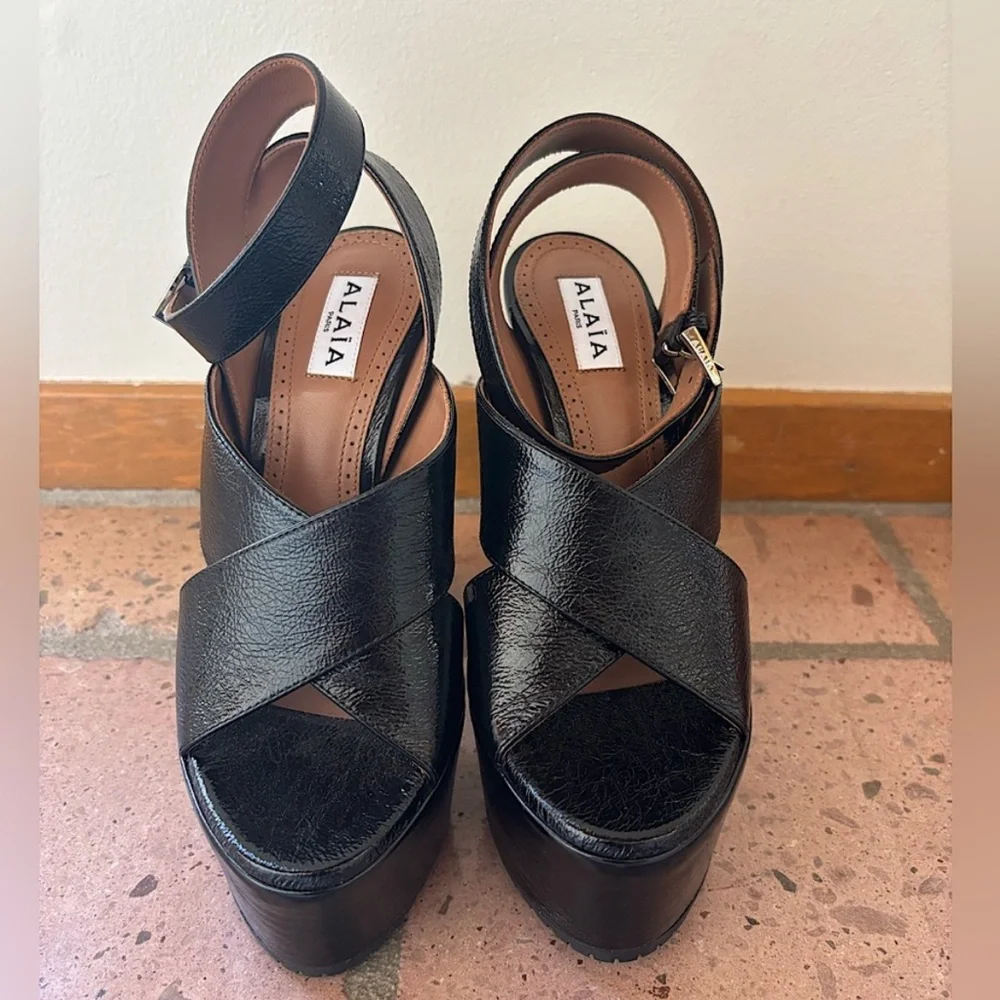 Alaia paris black