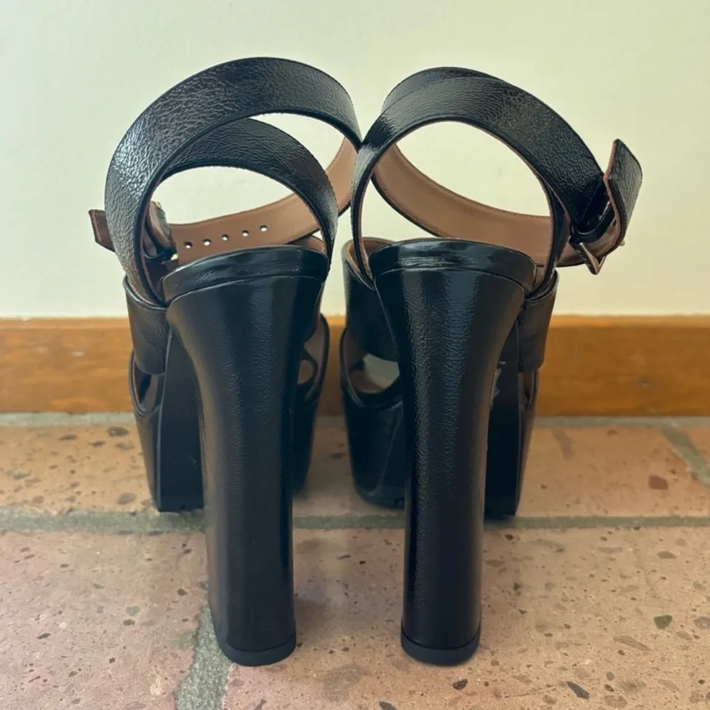 Alaia paris black