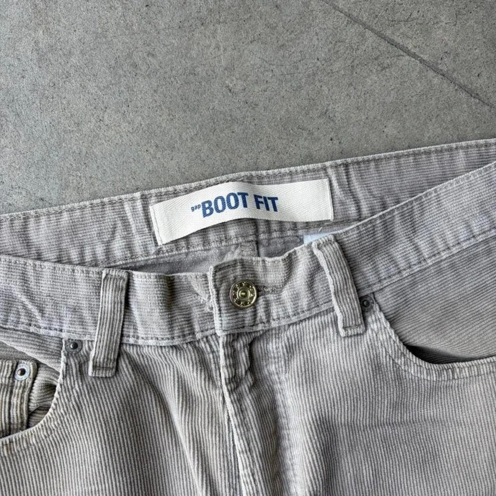 GAP 2000s cordorouy