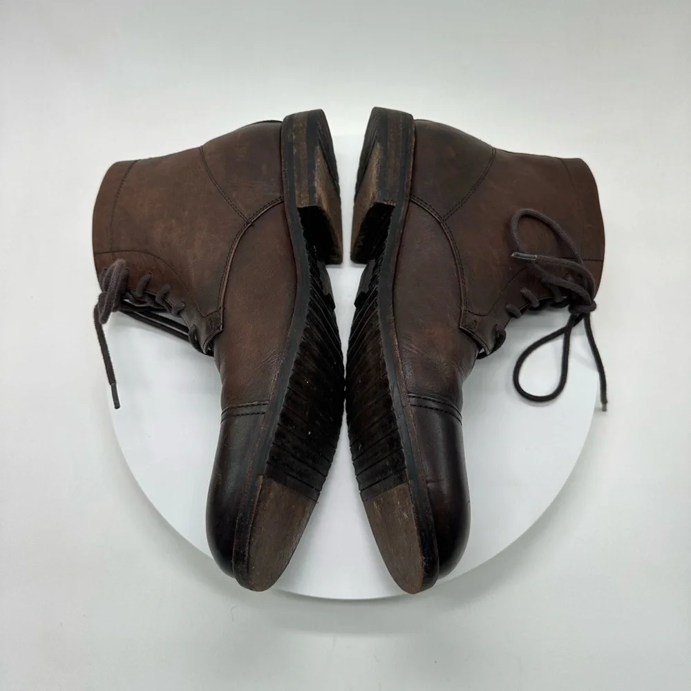 Frye sam mid